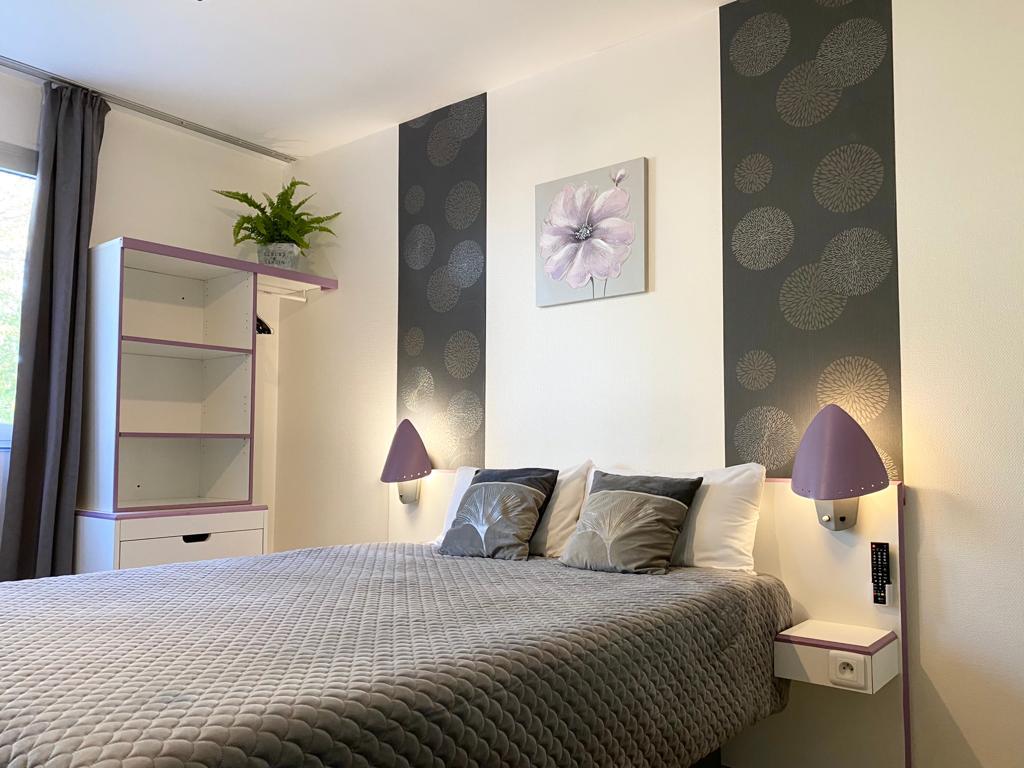 4f2cf6b5-da90-4c11-8954-dc7a96e6f2b5